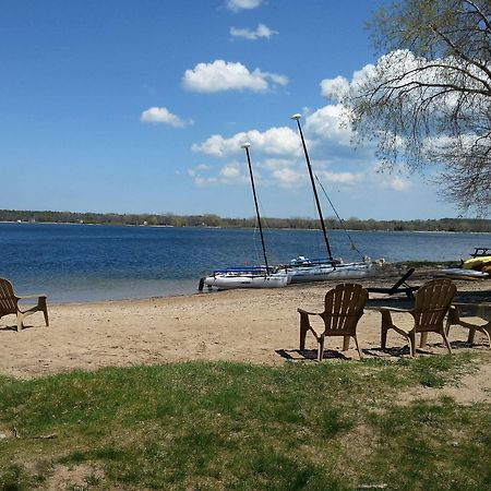 Beach Harbor Resort Sturgeon Bay Exterior foto